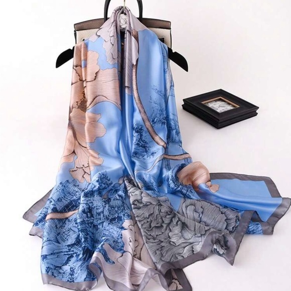 Elegant Floral Silk Scarf in Blue and Tan nwt - Picture 3 of 6